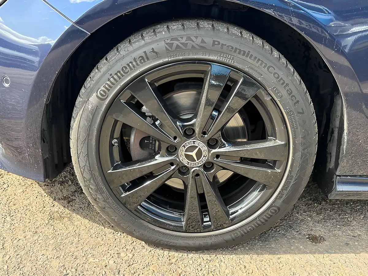 Used 2017 Mercedes a Class Sport Premium Plus Mediterranean Blue - Interior and Exterior details 5