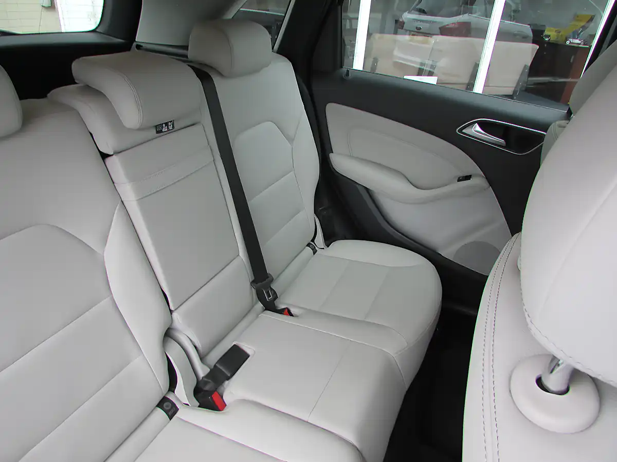Used 2017 Mercedes B Class Sport Executive Black - Interior and Exterior details 12