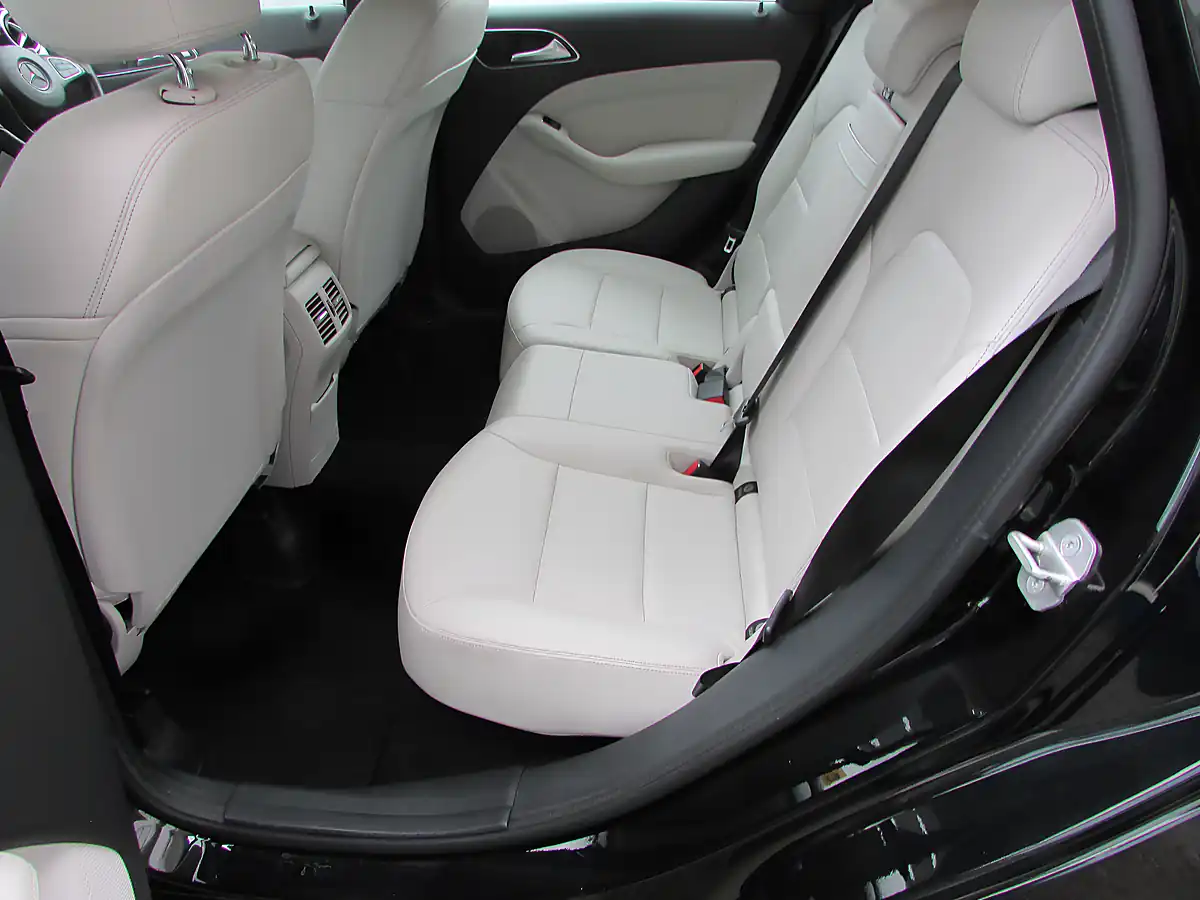 Used 2017 Mercedes B Class Sport Executive Black - Interior and Exterior details 14