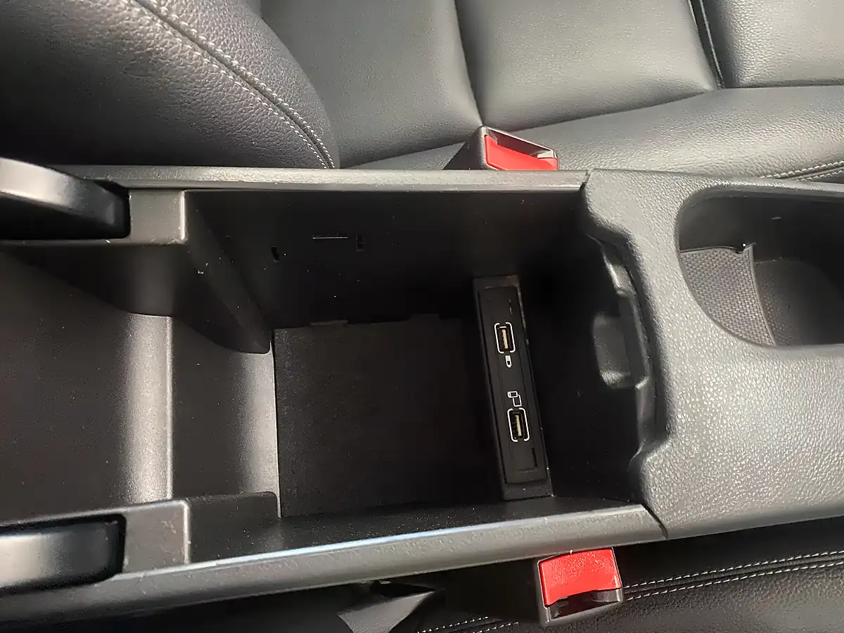 Used 2017 Mercedes B Class Sport Grey - Interior and Exterior details 14