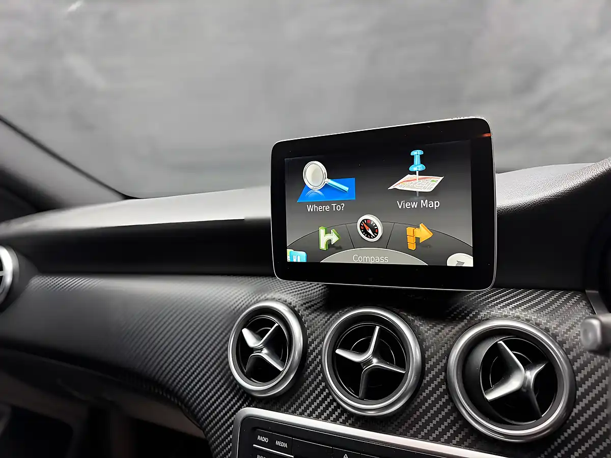 Used 2017 Mercedes-Benz a Class AMG Line (executive) Black - Interior and Exterior details 12