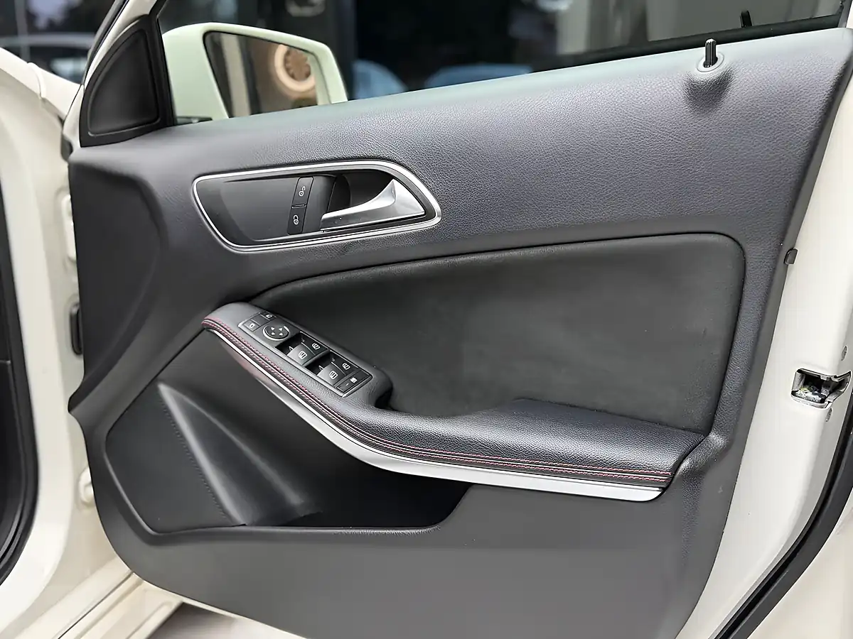Used 2017 Mercedes-Benz a Class AMG Line White - Interior and Exterior details 10
