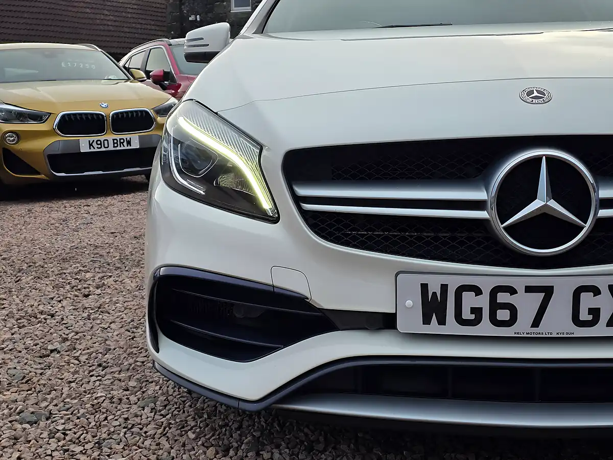 Used 2017 Mercedes-Benz a Class Premium Arctic White - Interior and Exterior details 4