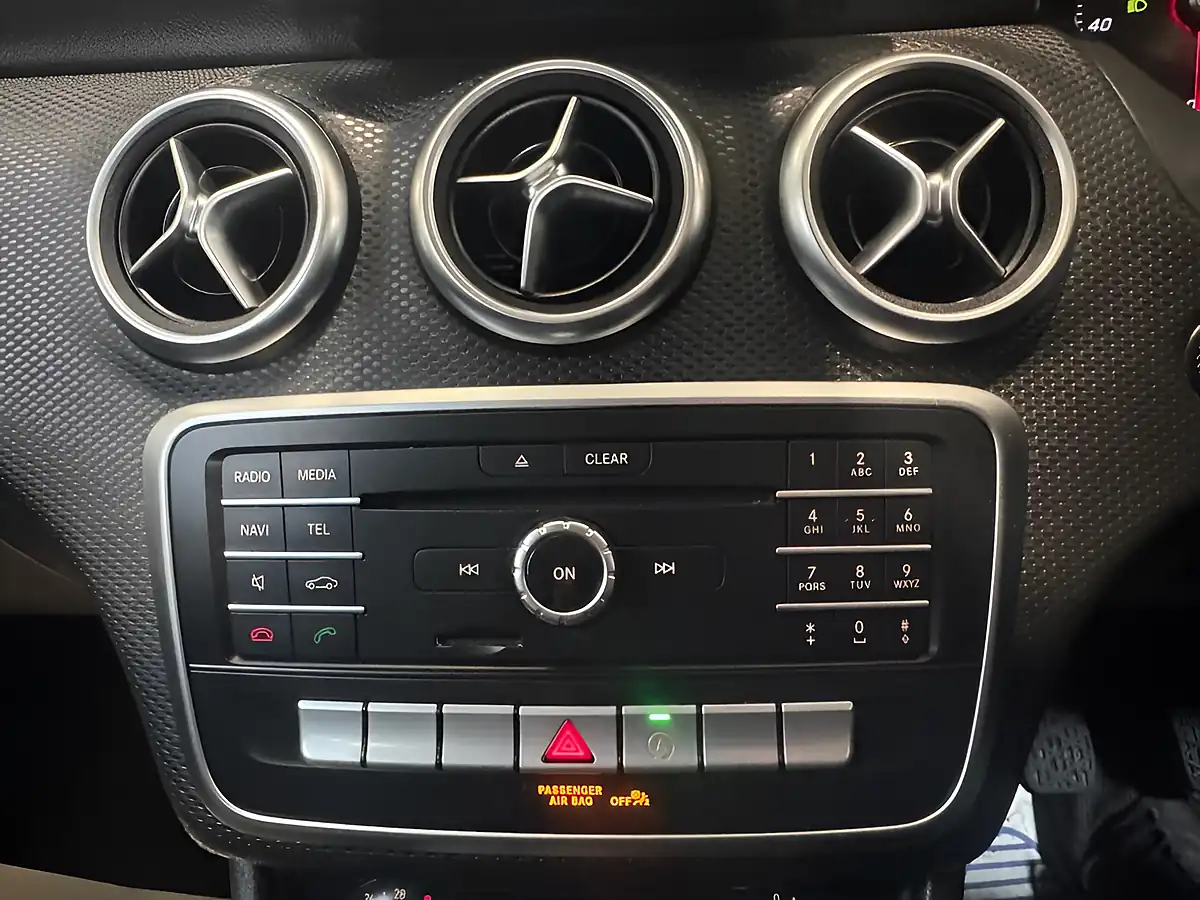 Used 2017 Mercedes-Benz a-Class Se White - Interior and Exterior details 15