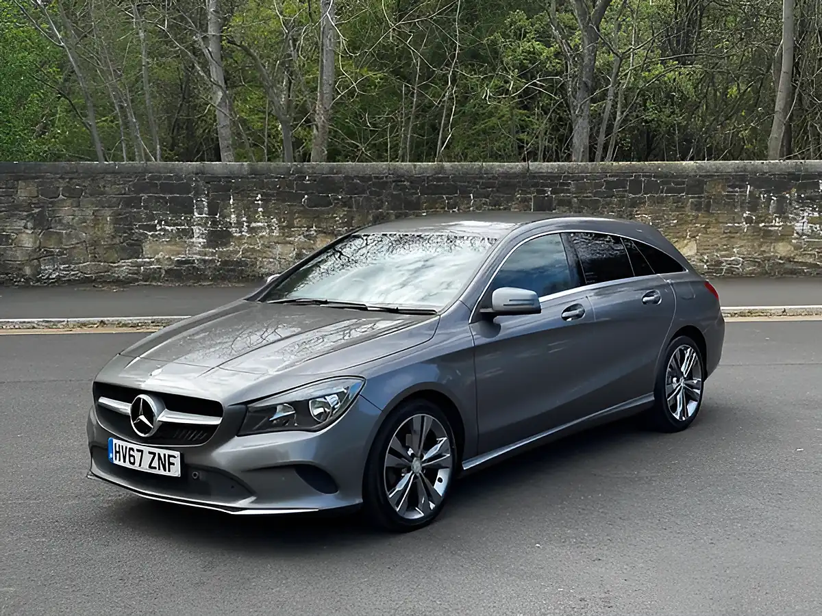 Used 2017 Mercedes-Benz a-Class Sport Blue - Interior and Exterior details 7
