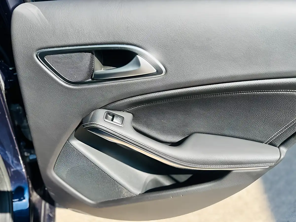 Used 2017 Mercedes-Benz a Class Sport Executive Blue - Interior and Exterior details 13
