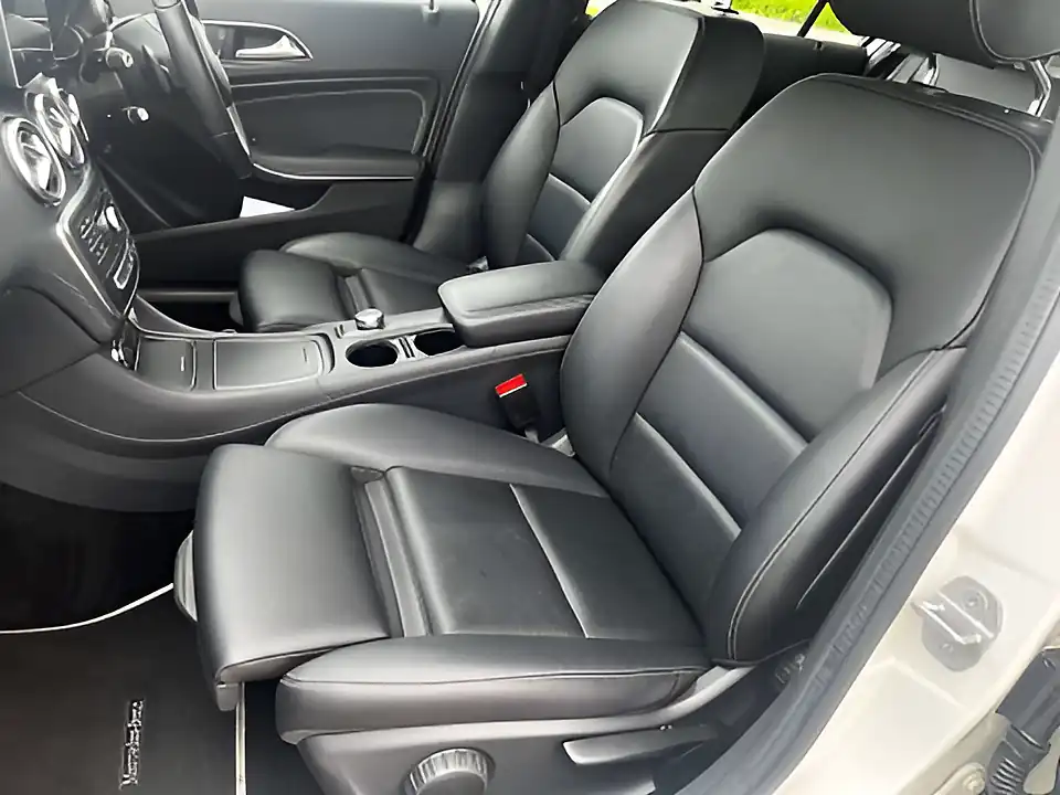Used 2017 Mercedes-Benz a Class Sport Premium White - Interior and Exterior details 13
