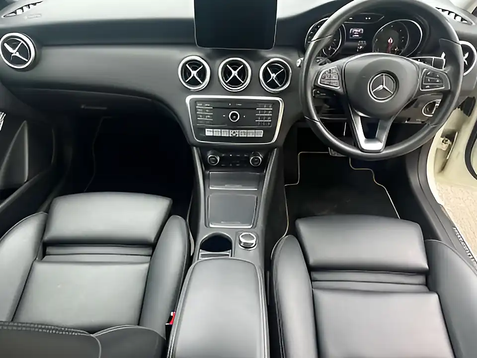 Used 2017 Mercedes-Benz a Class Sport Premium White - Interior and Exterior details 14