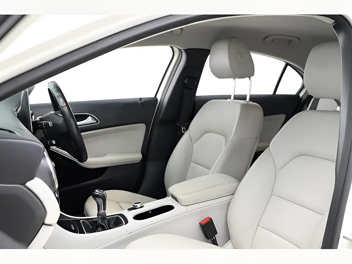 Used 2017 Mercedes-Benz a Class Sport White - Interior and Exterior details 15