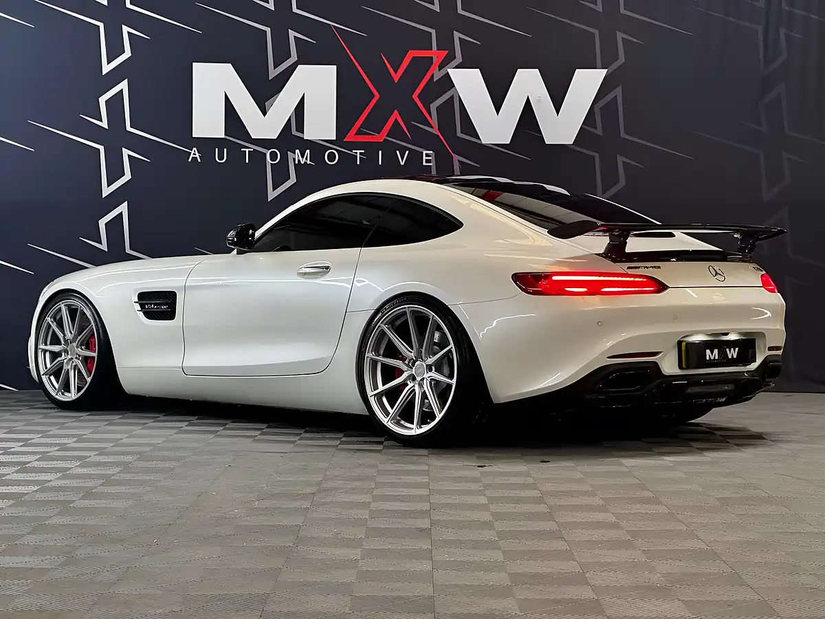 Used 2017 Mercedes-Benz AMG GT Gts Premium Pearl White - Interior and Exterior details 16