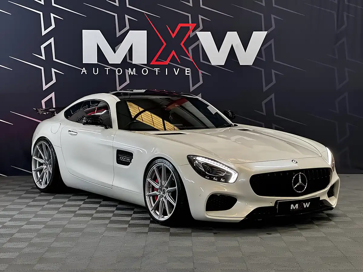 Used 2017 Mercedes-Benz AMG GT Gts Premium Pearl White - Interior and Exterior details 3