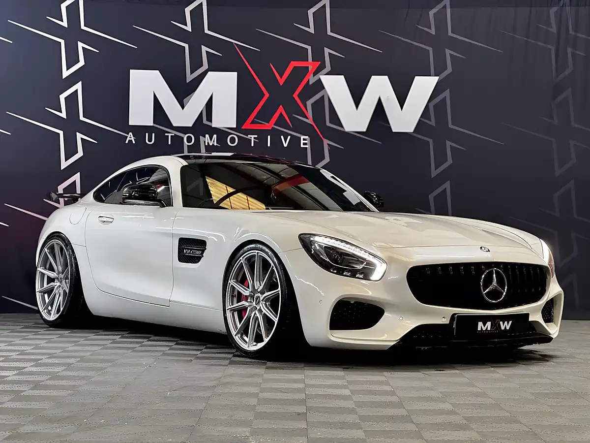 Used 2017 Mercedes-Benz AMG GT Gts Premium Pearl White - Interior and Exterior details 4