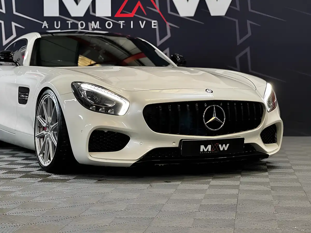 Used 2017 Mercedes-Benz AMG GT Gts Premium Pearl White - Interior and Exterior details 5