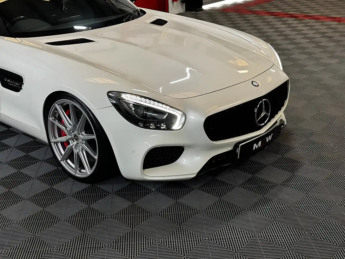 Used 2017 Mercedes-Benz AMG GT Gts Premium Pearl White - Interior and Exterior details 8