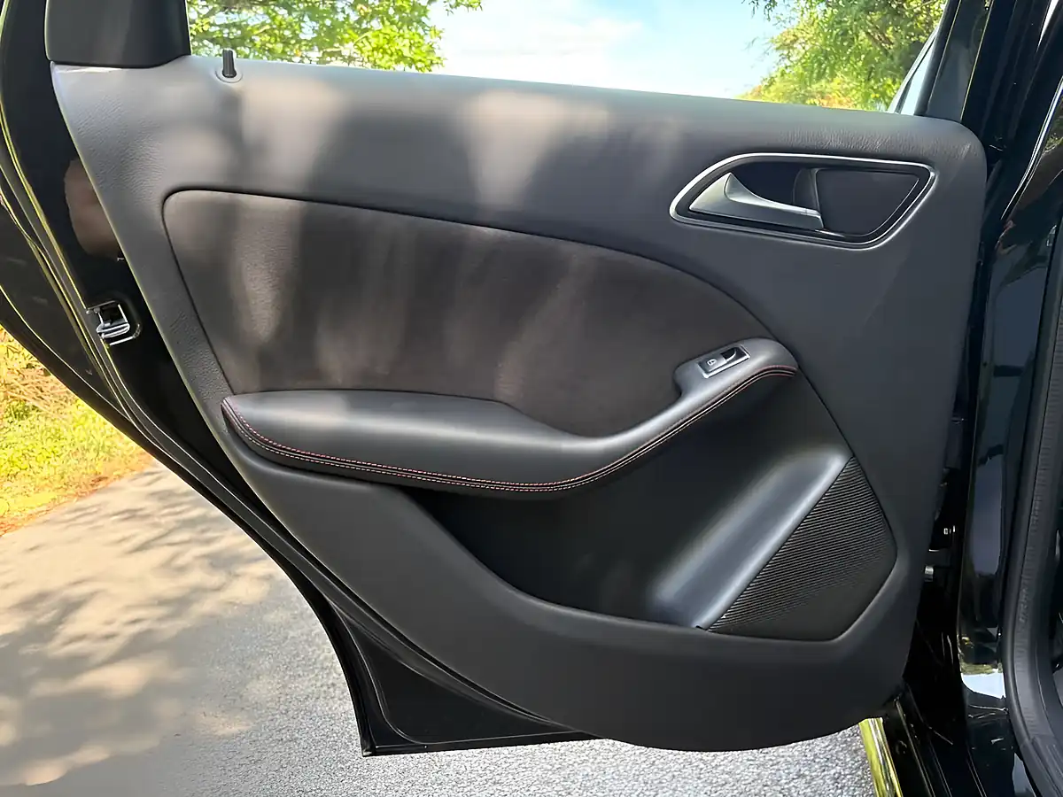 Used 2017 Mercedes-Benz B Class AMG Line (executive) Black - Interior and Exterior details 19