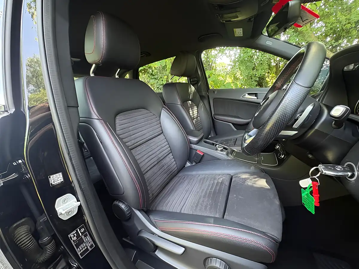 Used 2017 Mercedes-Benz B Class AMG Line (executive) Black - Interior and Exterior details 9