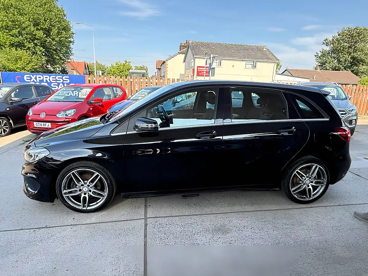Used 2017 Mercedes-Benz B Class AMG Line (premium) Black - Interior and Exterior details 6