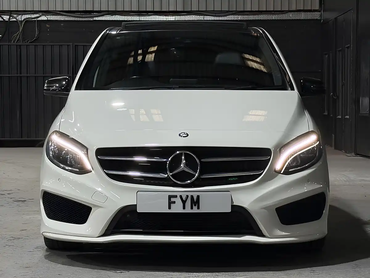 Used 2017 Mercedes-Benz B-Class AMG Line (premium Plus) Cirrus White - Interior and Exterior details 7