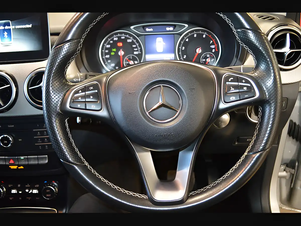 Used 2017 Mercedes-Benz B Class Sport (executive) Silver - Interior and Exterior details 18
