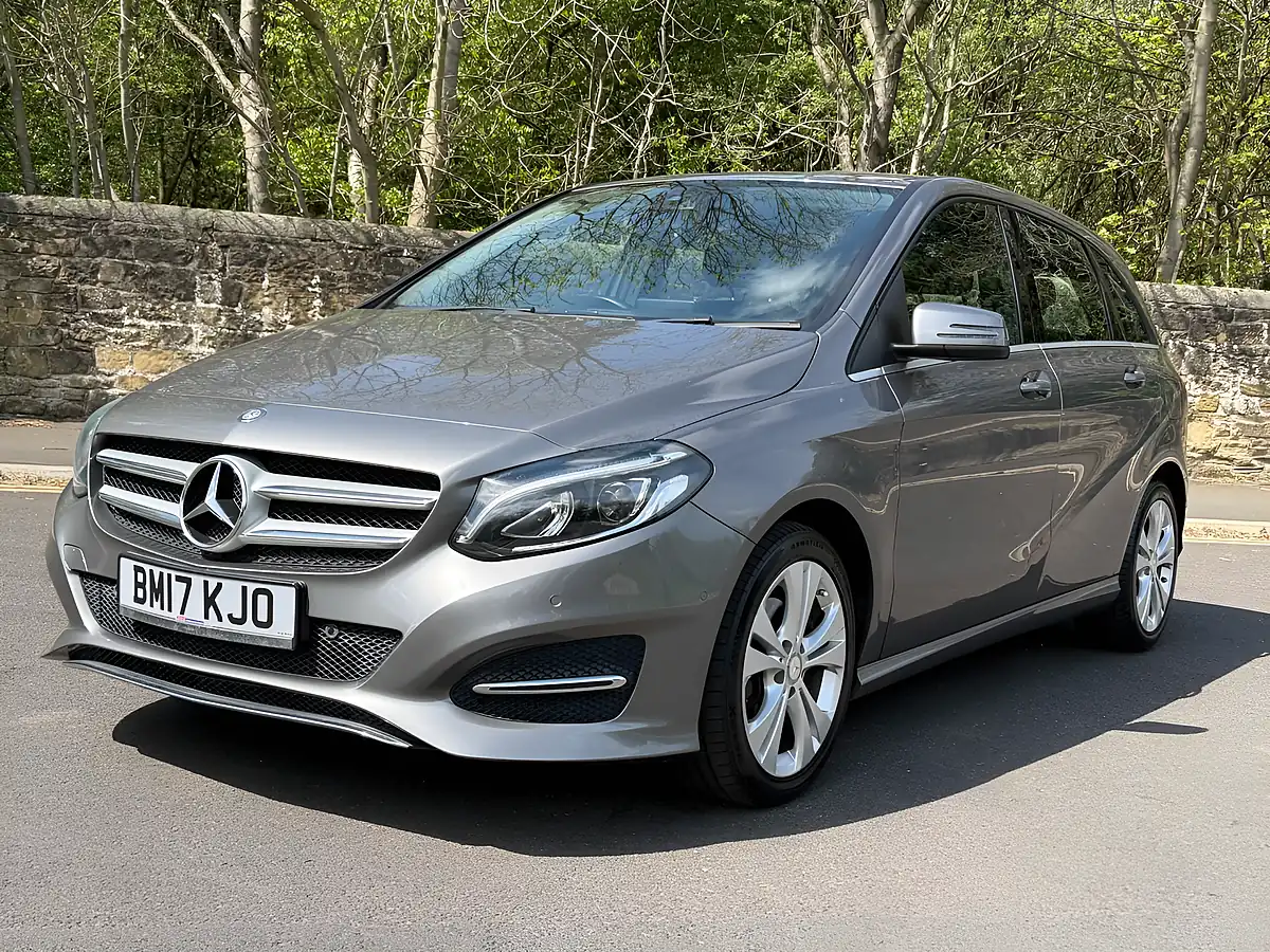 Used 2017 Mercedes-Benz B-Class Sport (premium) Grey - Interior and Exterior details 11