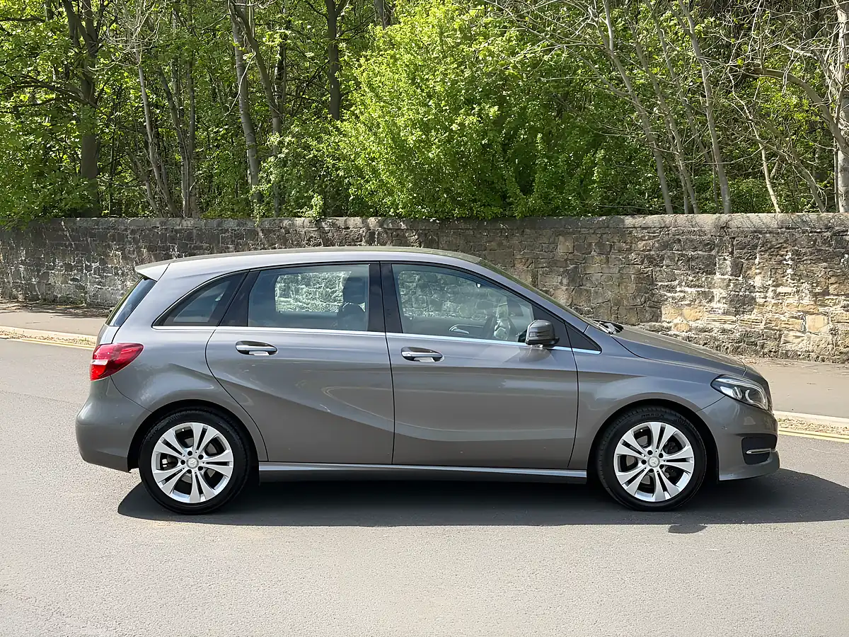 Used 2017 Mercedes-Benz B-Class Sport (premium) Grey - Interior and Exterior details 6