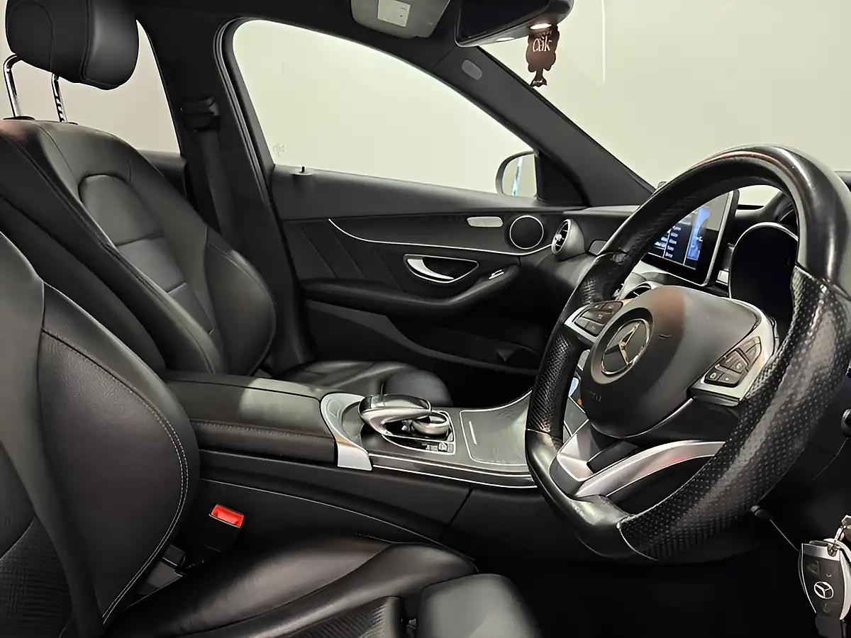 Used 2017 Mercedes-Benz C Class AMG Line Blue - Interior and Exterior details 10