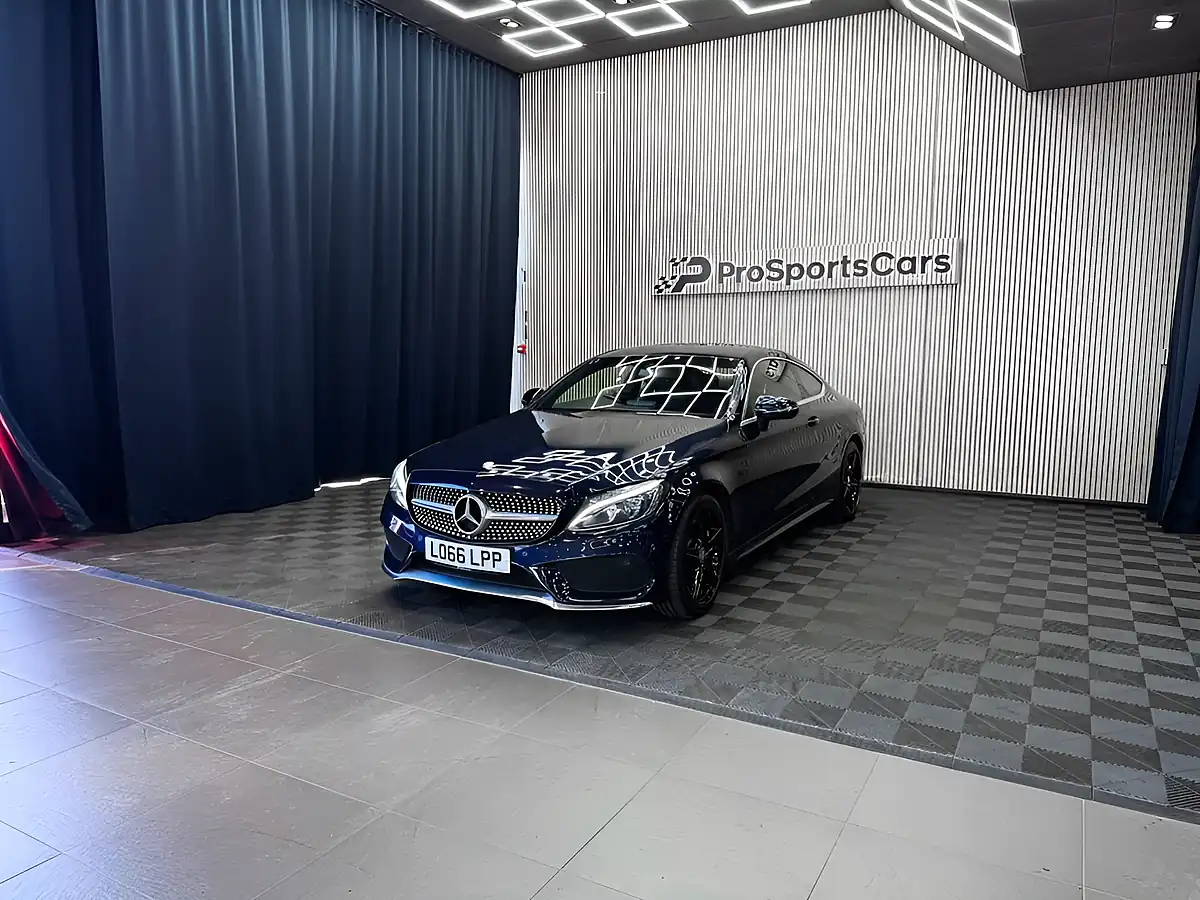 Used 2017 Mercedes-Benz C Class AMG Line Blue - Interior and Exterior details 5