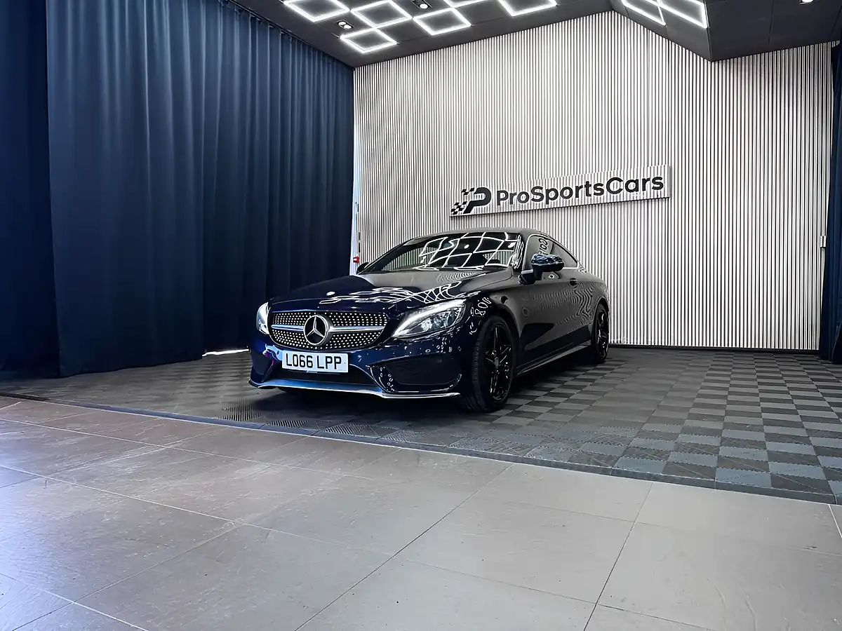Used 2017 Mercedes-Benz C Class AMG Line Blue - Interior and Exterior details 9
