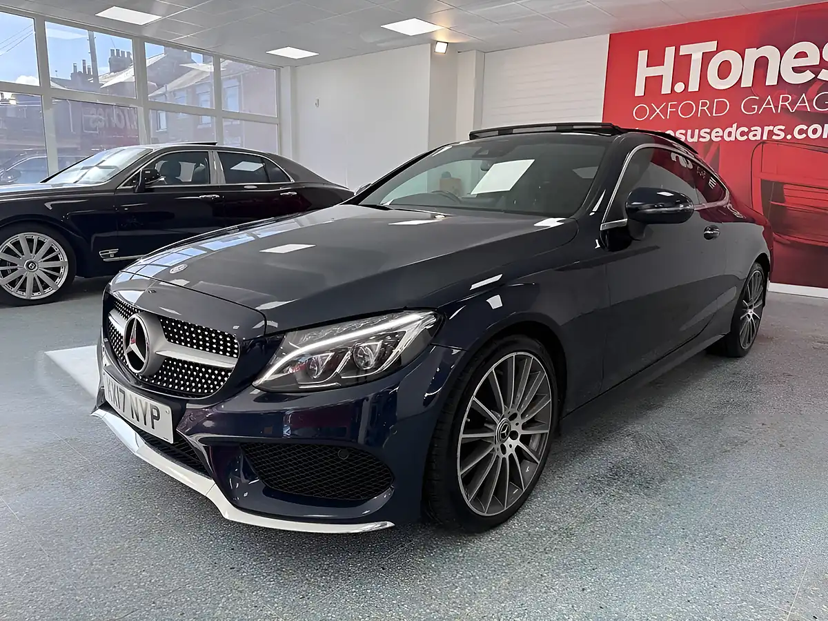 Used 2017 Mercedes-Benz C Class AMG Line (premium) Blue - Interior and Exterior details 13