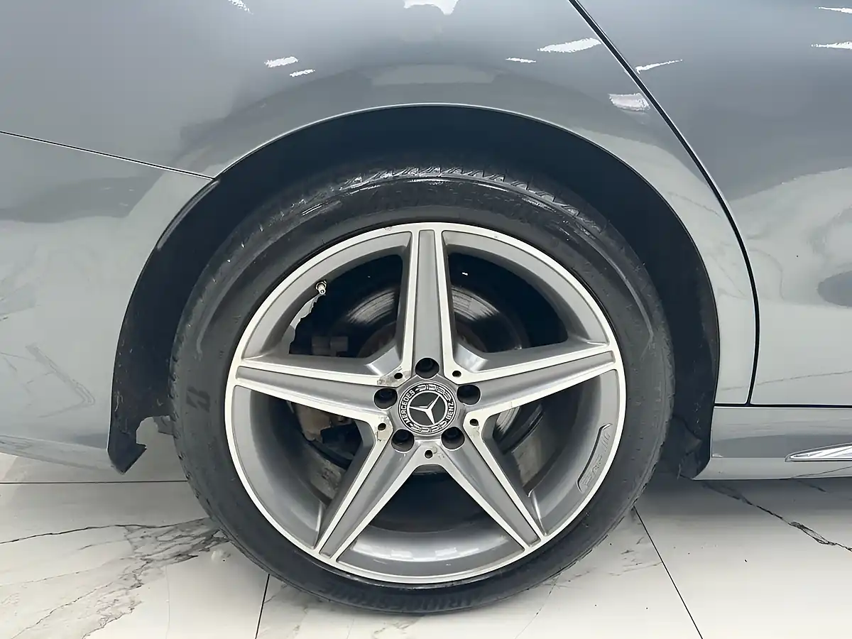 Used 2017 Mercedes-Benz C-Class AMG Line Selenite Grey - Interior and Exterior details 17