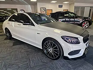 Used 2017 Mercedes-Benz C-Class Premium Plus Diamond White - Interior and Exterior details 2