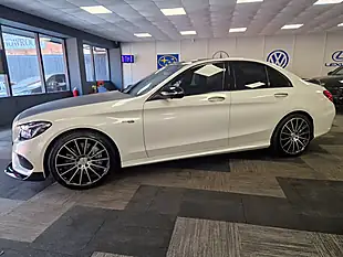 Used 2017 Mercedes-Benz C-Class Premium Plus Diamond White - Interior and Exterior details 5