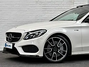 Used 2017 Mercedes-Benz C Class Premium Plus Diamond White - Interior and Exterior details 10