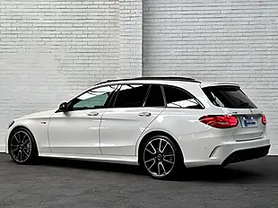 Used 2017 Mercedes-Benz C Class Premium Plus Diamond White - Interior and Exterior details 8