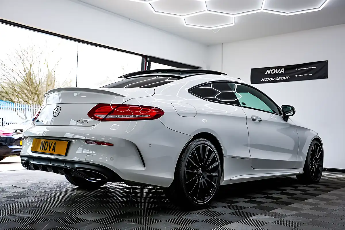 Used 2017 Mercedes-Benz C-Class Premium Plus White - Interior and Exterior details 10