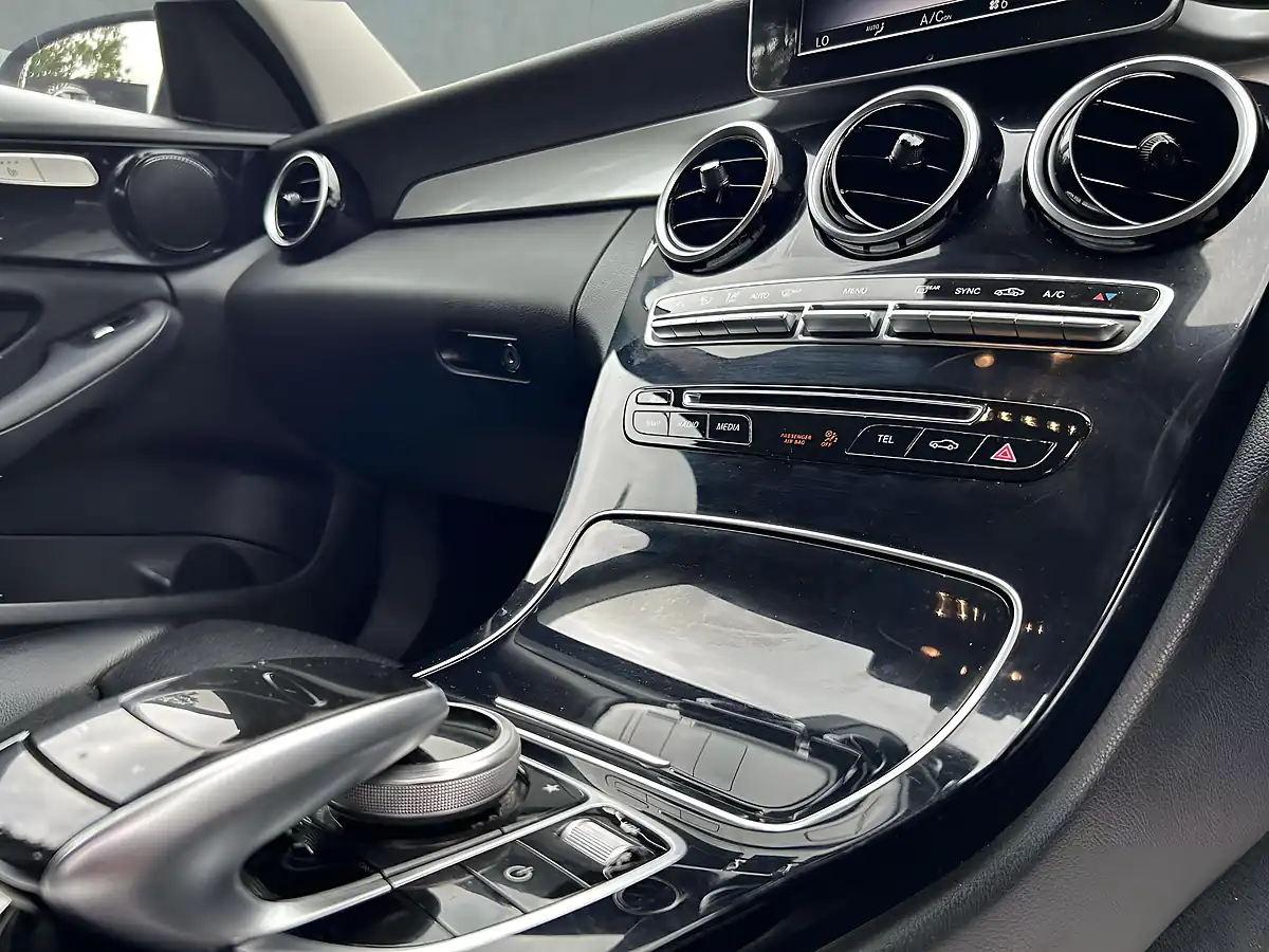 Used 2017 Mercedes-Benz C Class Se Executive Edition Black - Interior and Exterior details 14