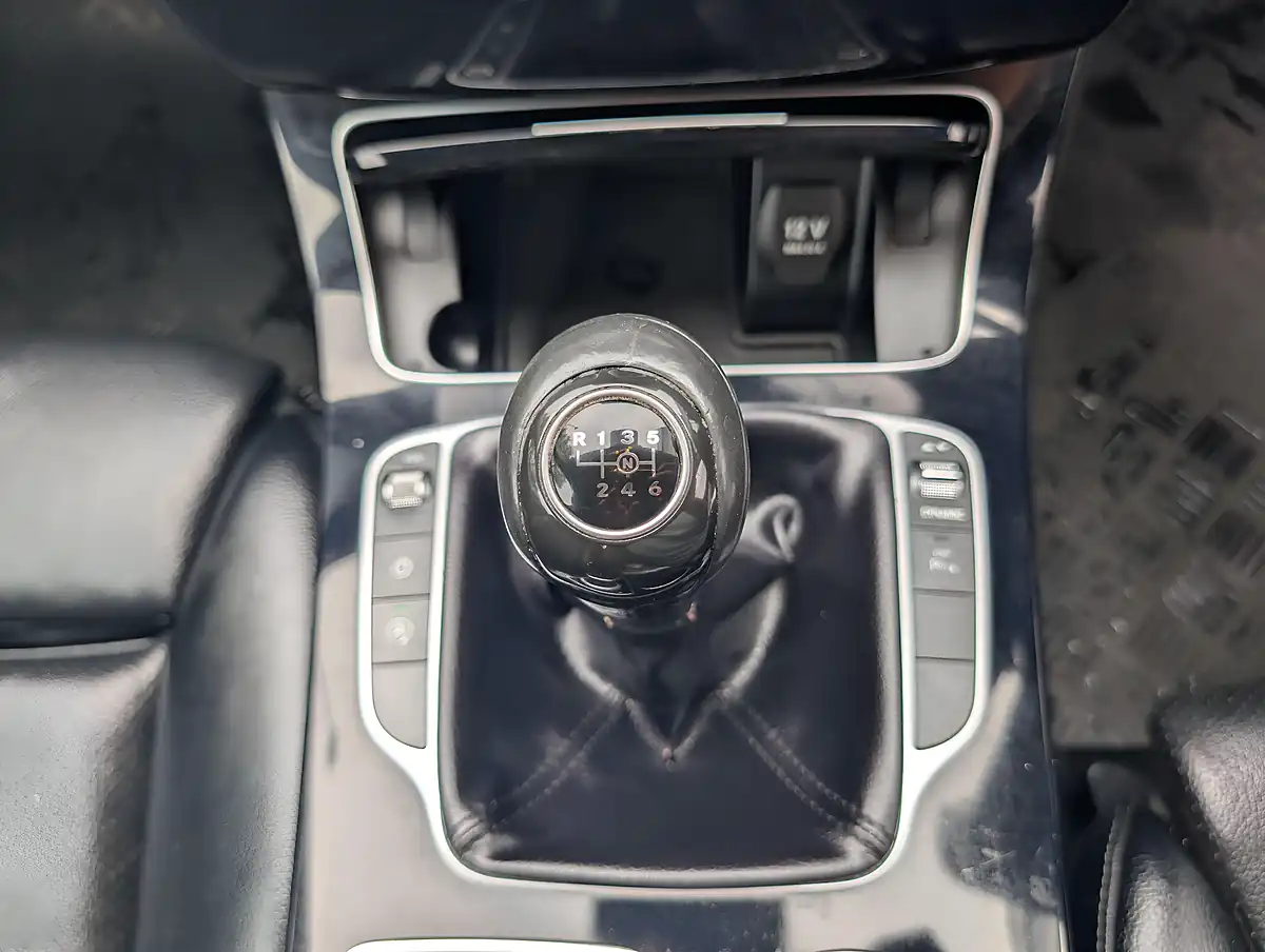 Used 2017 Mercedes-Benz C Class Se Executive Edition - Interior and Exterior details 10