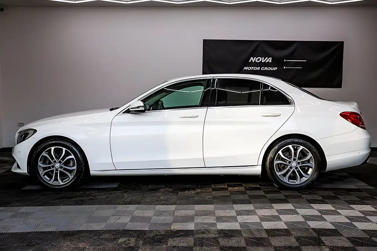 Used 2017 Mercedes-Benz C-Class Sport Polar White - Interior and Exterior details 6
