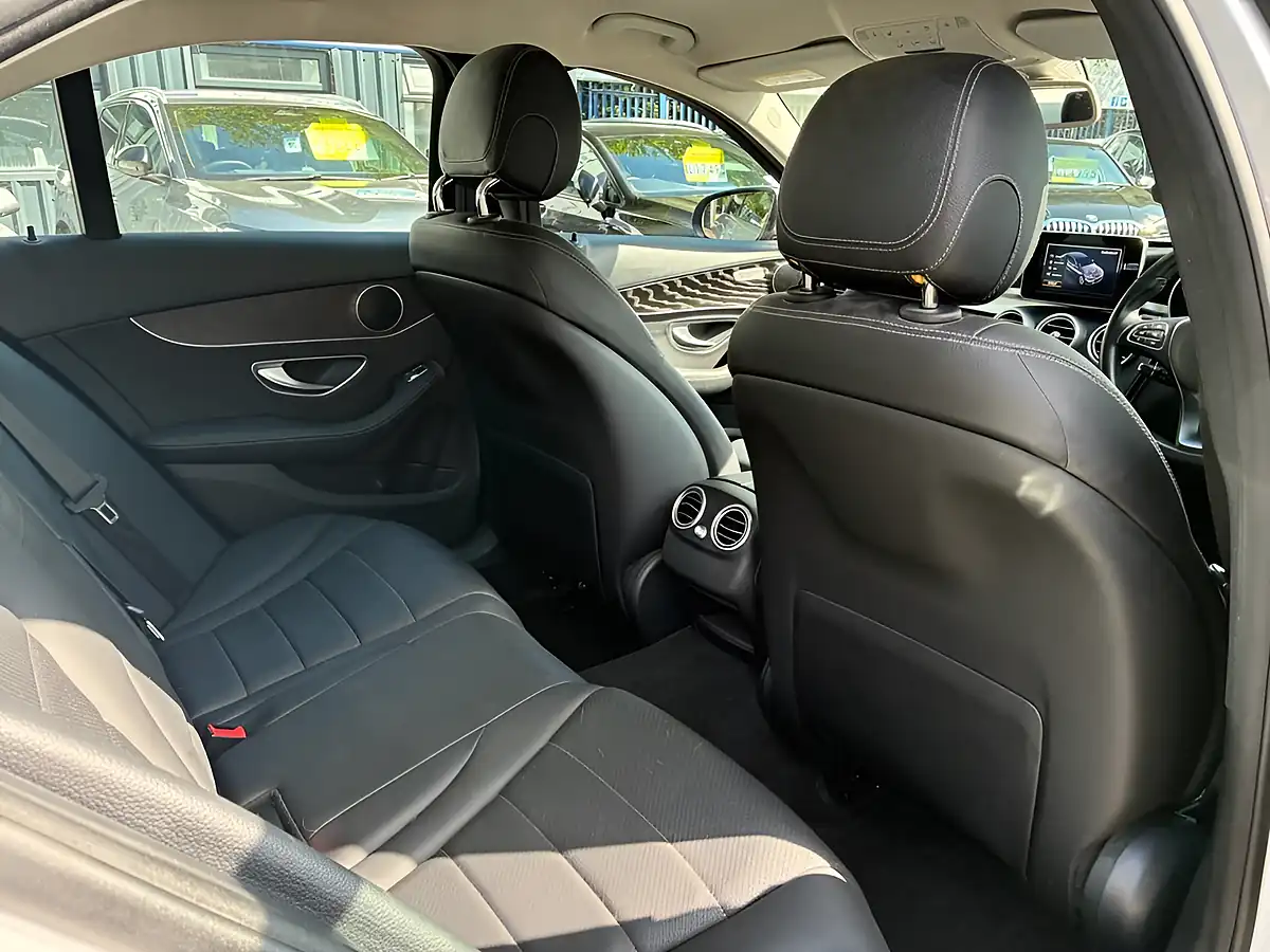 Used 2017 Mercedes-Benz C Class Sport Silver - Interior and Exterior details 16