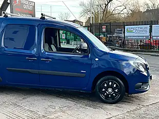 Used 2017 Mercedes-Benz Citan L3 Blue - Interior and Exterior details 12