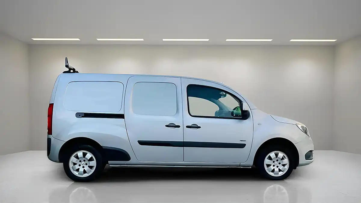 Used 2017 Mercedes-Benz Citan L3 Silver - Interior and Exterior details 4