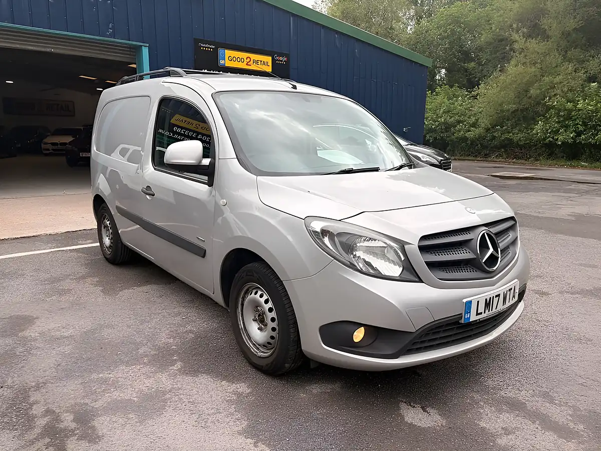 Used 2017 Mercedes-Benz Citan Panel Van Silver - Interior and Exterior details 7
