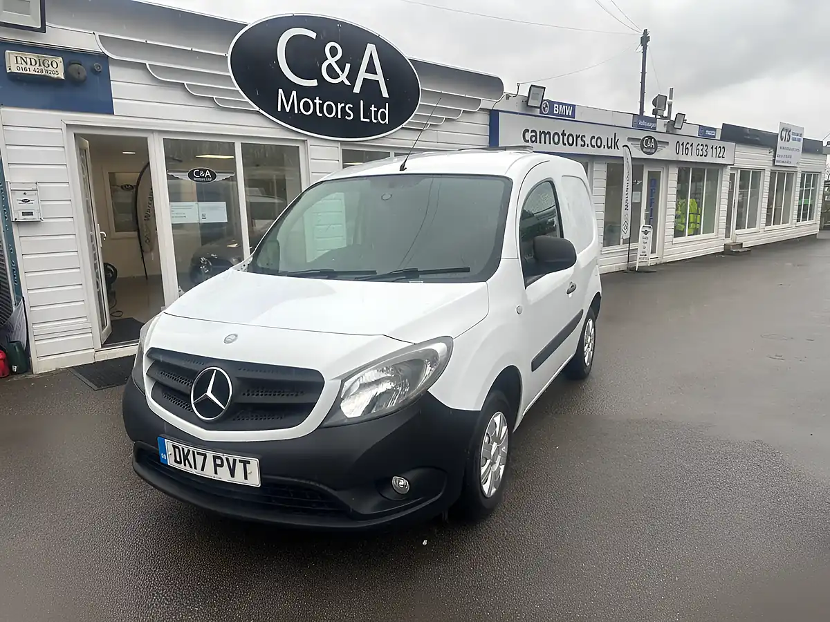 Used 2017 Mercedes-Benz Citan Panel Van White - Interior and Exterior details 3
