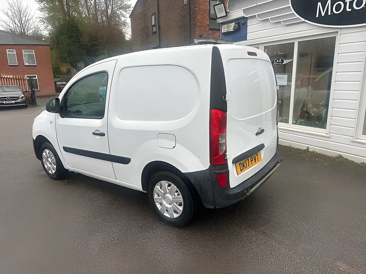 Used 2017 Mercedes-Benz Citan Panel Van White - Interior and Exterior details 5