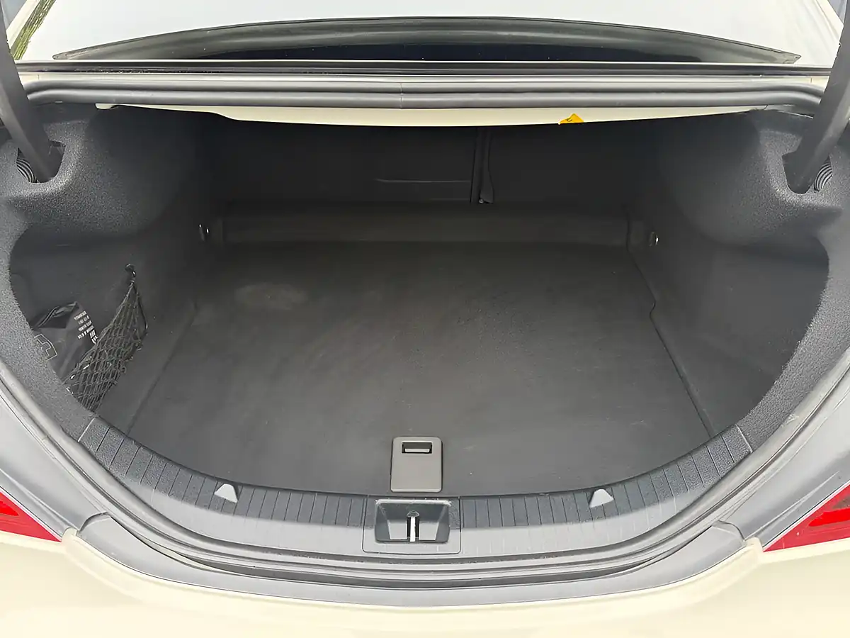 Used 2017 Mercedes-Benz Cla AMG Line White - Interior and Exterior details 20