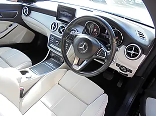 Used 2017 Mercedes-Benz Cla Class Sport Shooting Brake Black - Interior and Exterior details 9