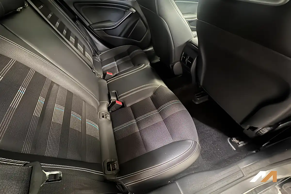Used 2017 Mercedes-Benz Cla Sport Grey - Interior and Exterior details 13