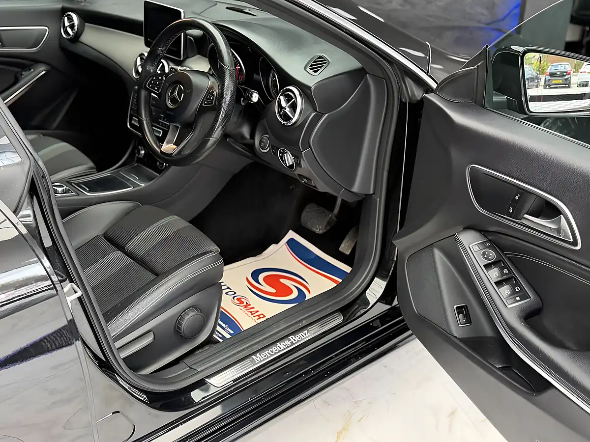 Used 2017 Mercedes-Benz Cla Sport Shooting Brake Black - Interior and Exterior details 13
