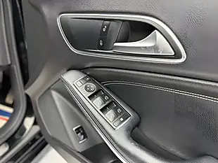 Used 2017 Mercedes-Benz Cla Sport Shooting Brake Black - Interior and Exterior details 14