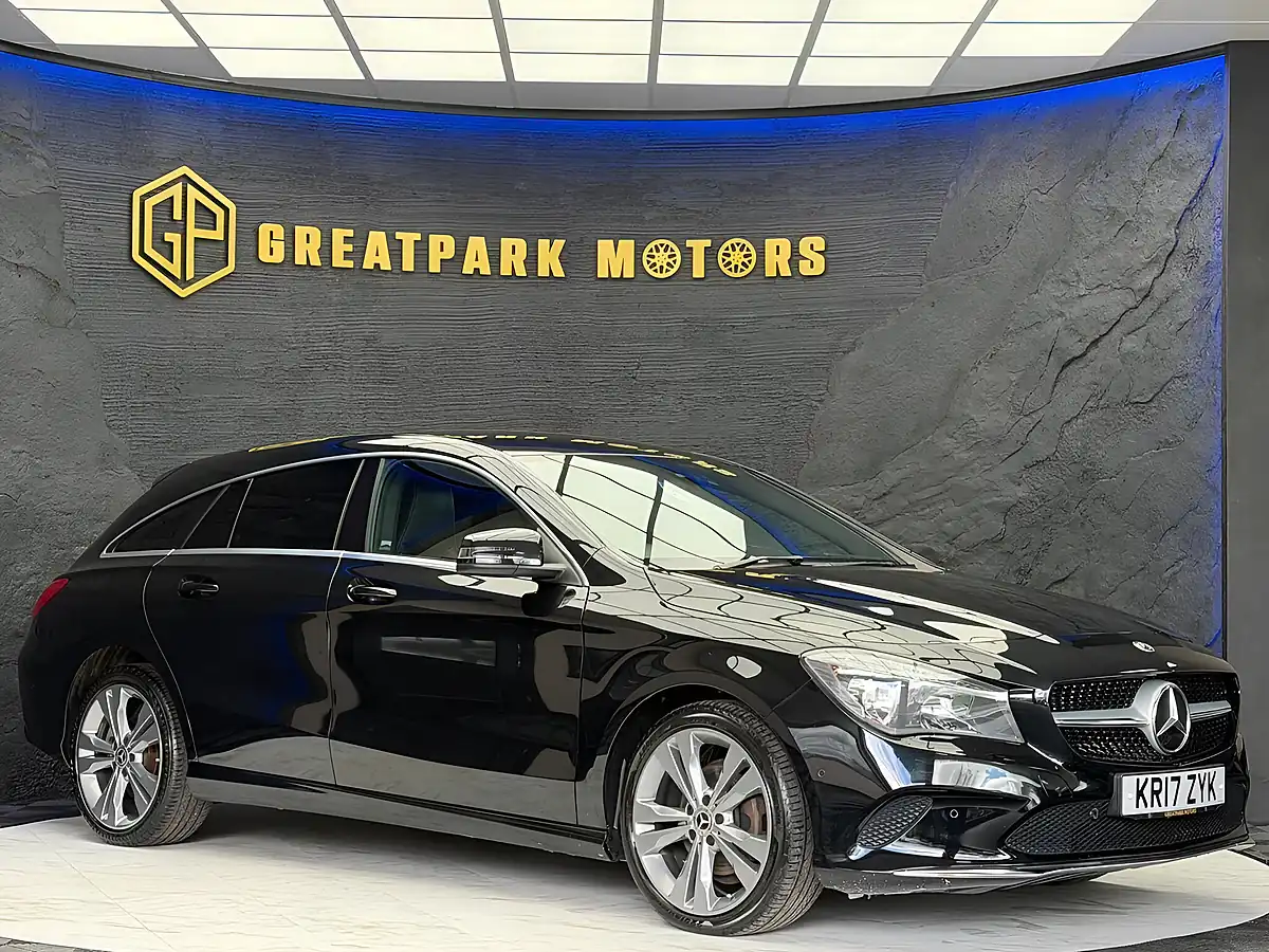 Used 2017 Mercedes-Benz Cla Sport Shooting Brake Black - Interior and Exterior details 3